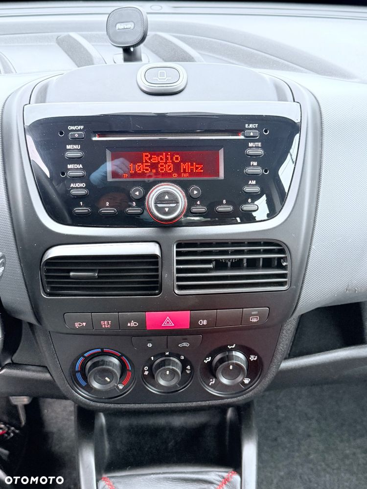 Fiat Doblo Maxi 1.4 Dynamic - 38