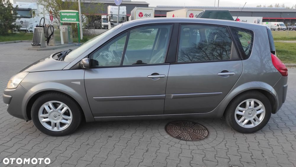 Renault Scenic 1.9 dCi FAP Conquest - 7