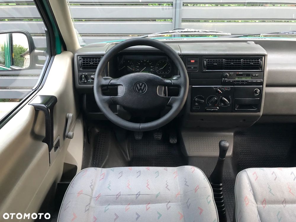 Volkswagen Transporter Mixt - 8