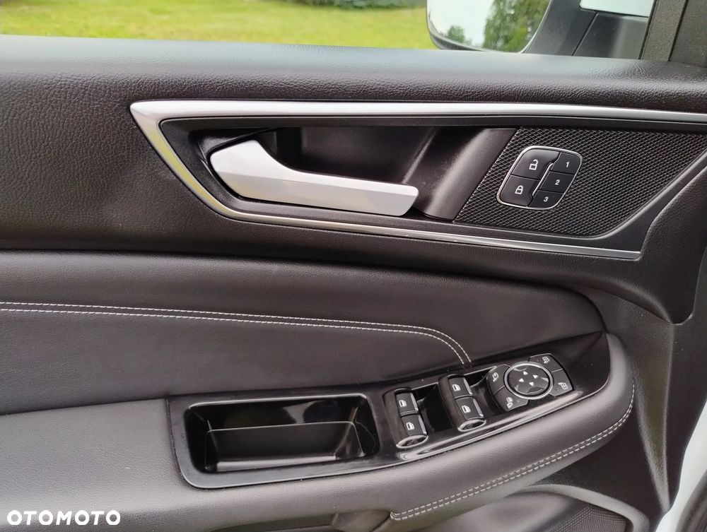Ford S-Max - 15