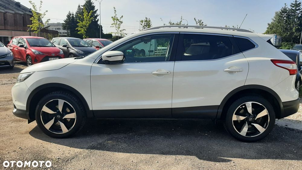 Nissan Qashqai 1.5 dCi DPF 360 - 6