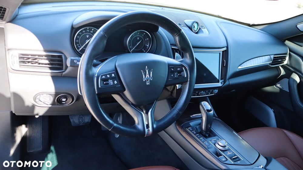 Maserati Levante S Q4 GranLusso - 18