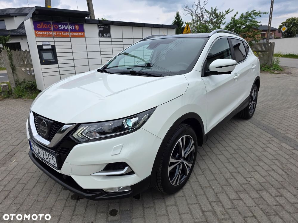 Nissan Qashqai 1.6 DIG-T N-Connecta - 33