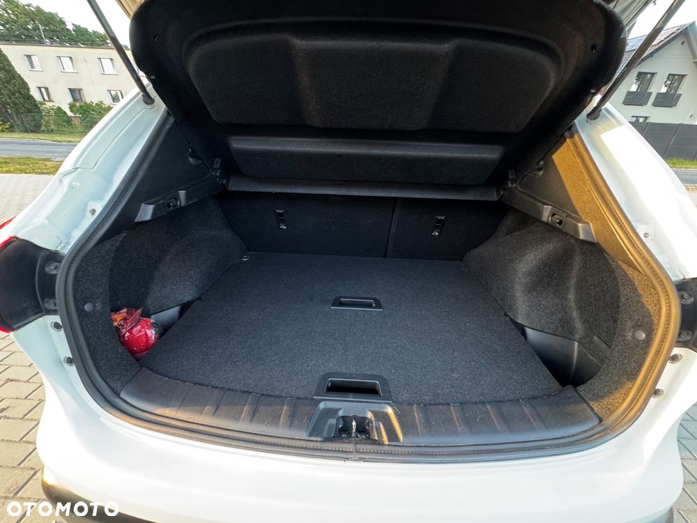 Nissan Qashqai 1.6 DIG-T N-Connecta - 9