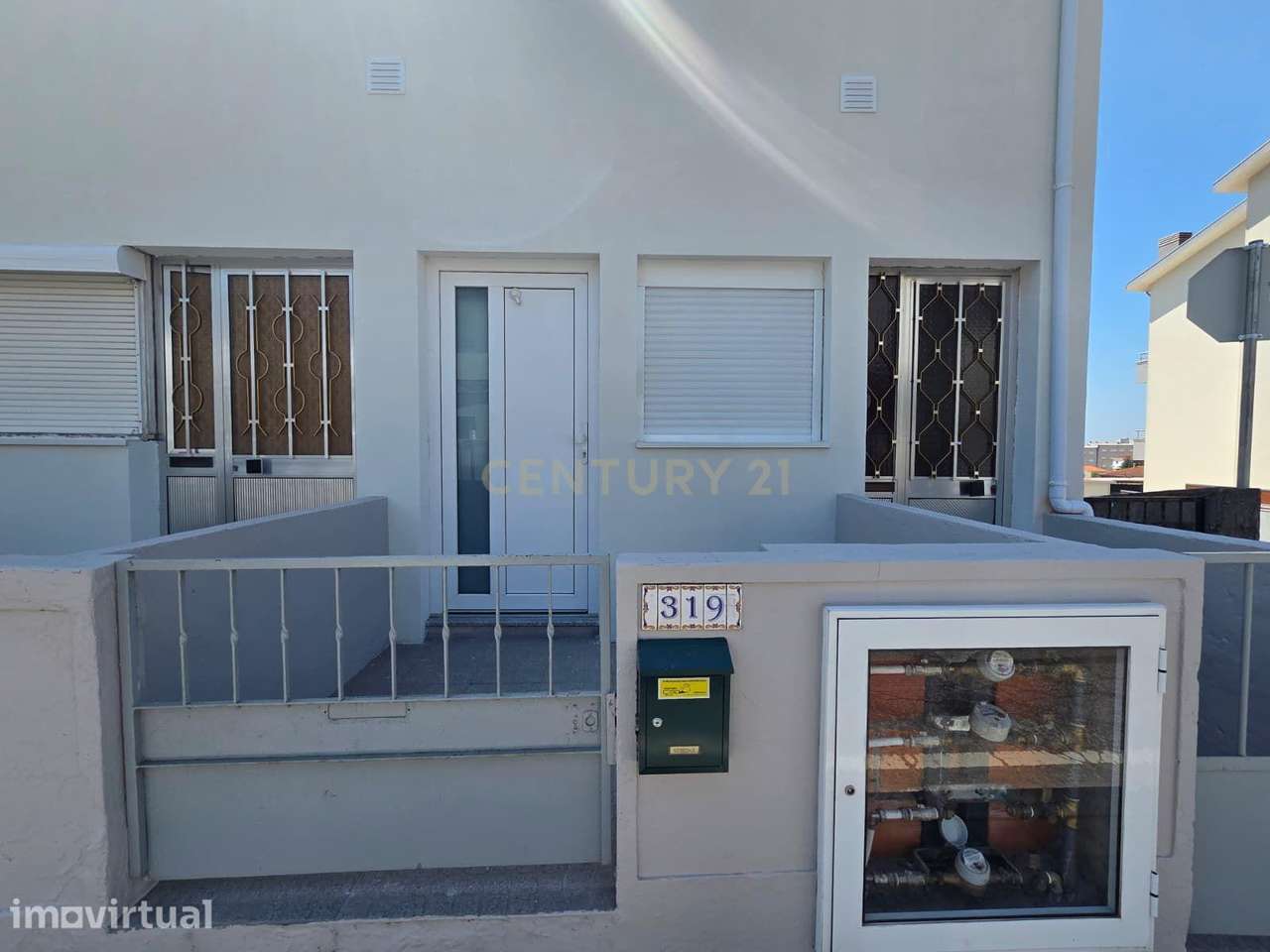 PRÉDIO | 5 APARTAMENTOS | FÂNZERES | ARRENDADO - Grande imagem: 4/29