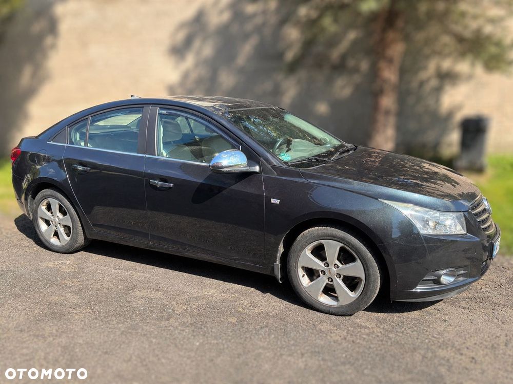 Chevrolet Cruze - 4