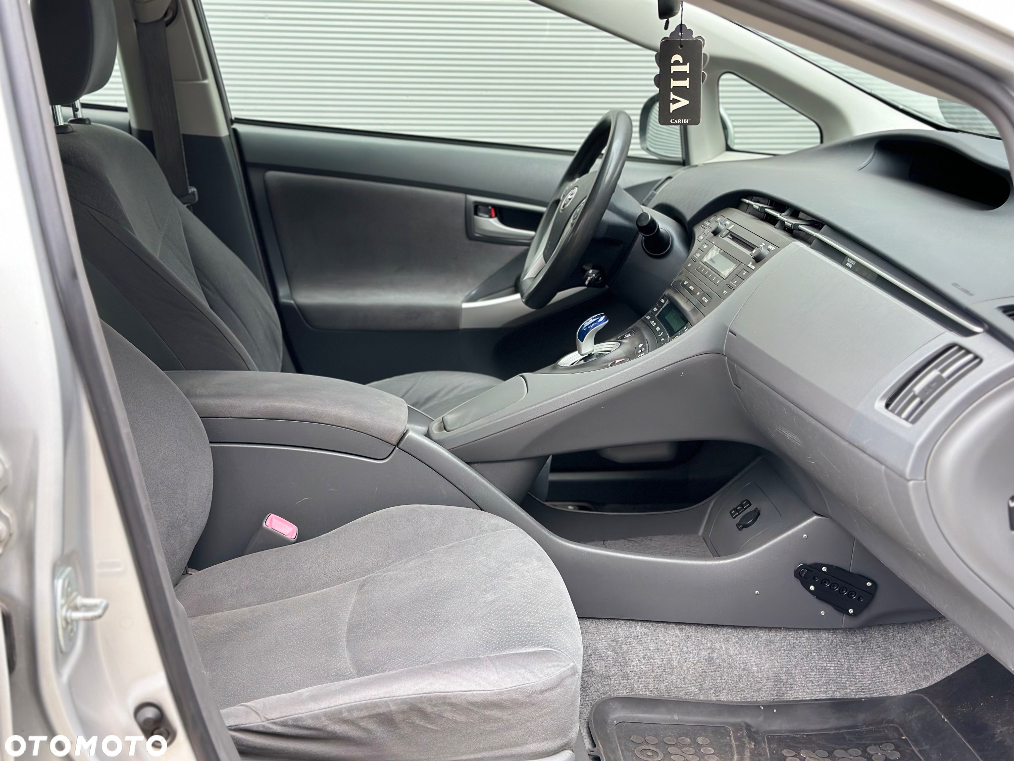 Toyota Prius 1.8 HSD Luna - 21