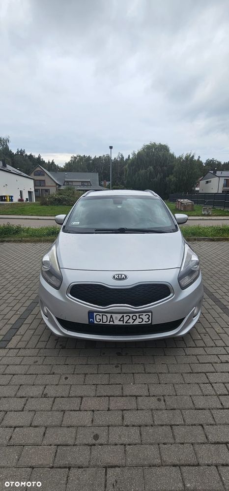 Kia Carens 1.7 CRDi L - 11