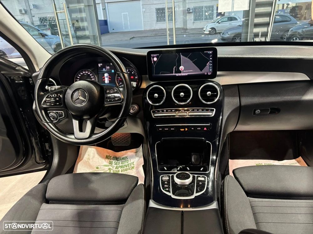 Mercedes-Benz C 200 - 16
