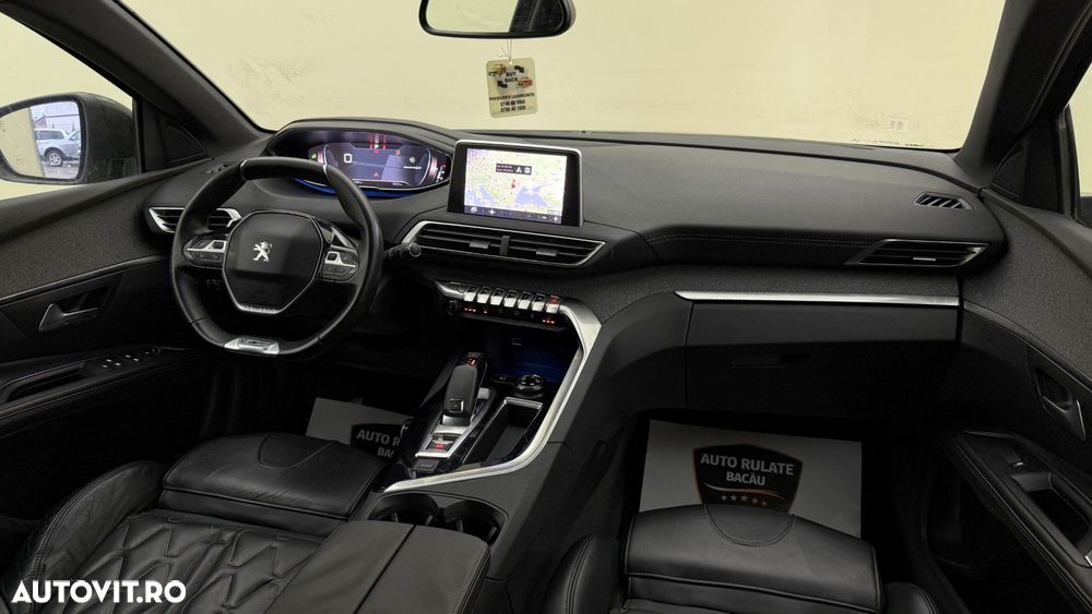 Peugeot 5008 - 13