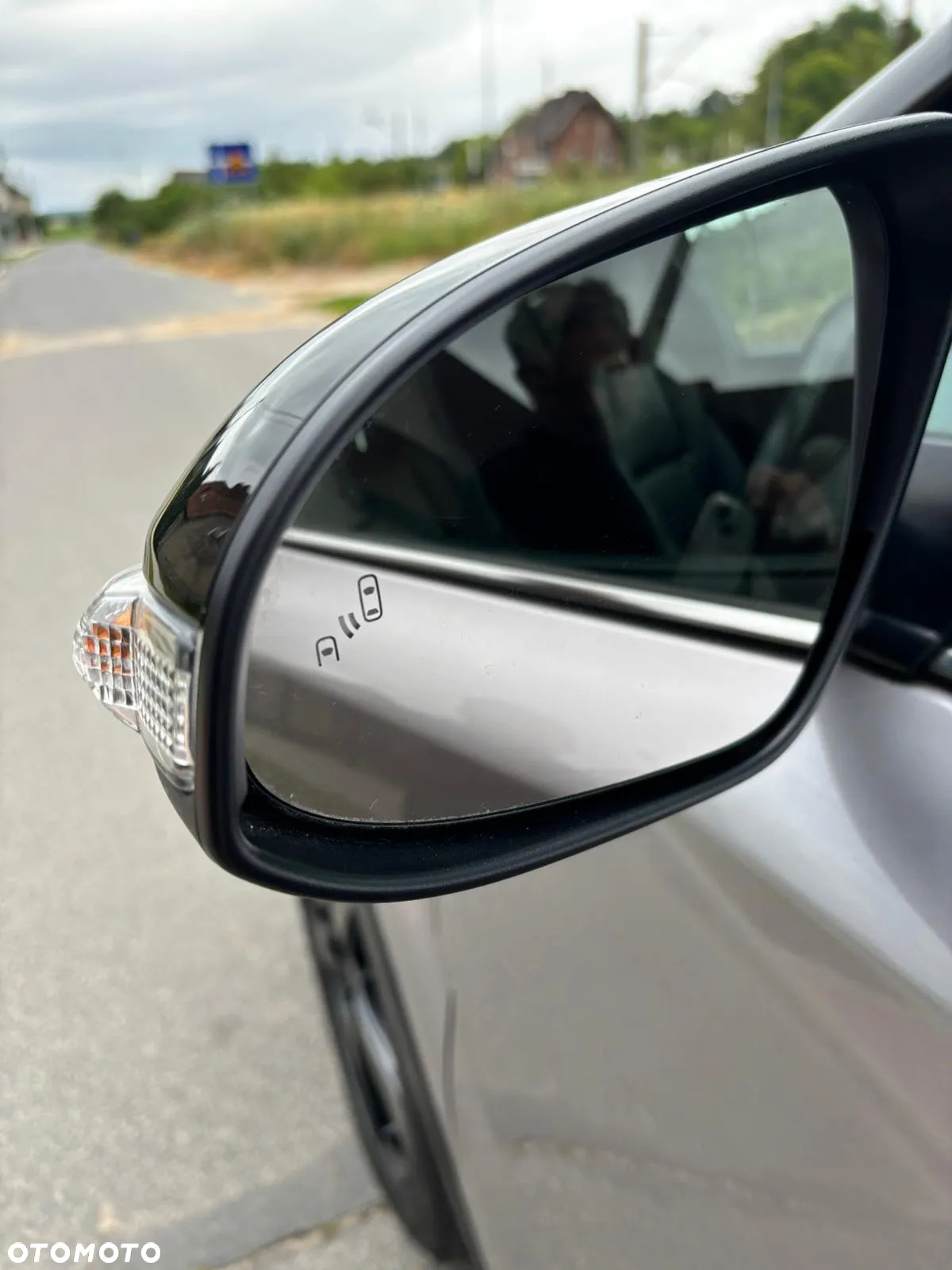 Toyota C-HR 1.8 Hybrid GPF Executive - 24