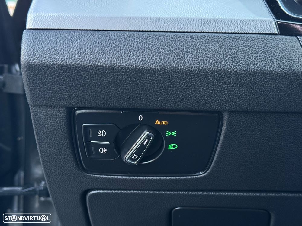 VW Passat Variant 2.0 TDi Confortline DSG - 8