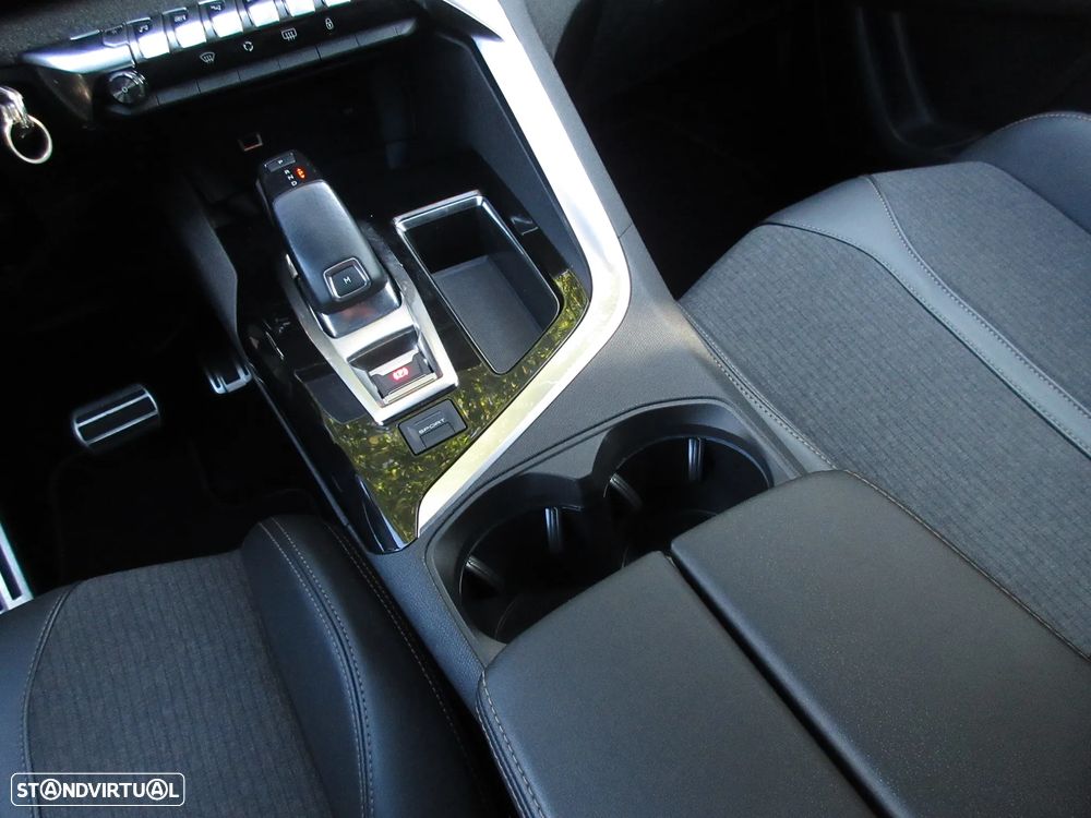 Peugeot 3008 1.5 BlueHDi GT Line EAT8 - 39