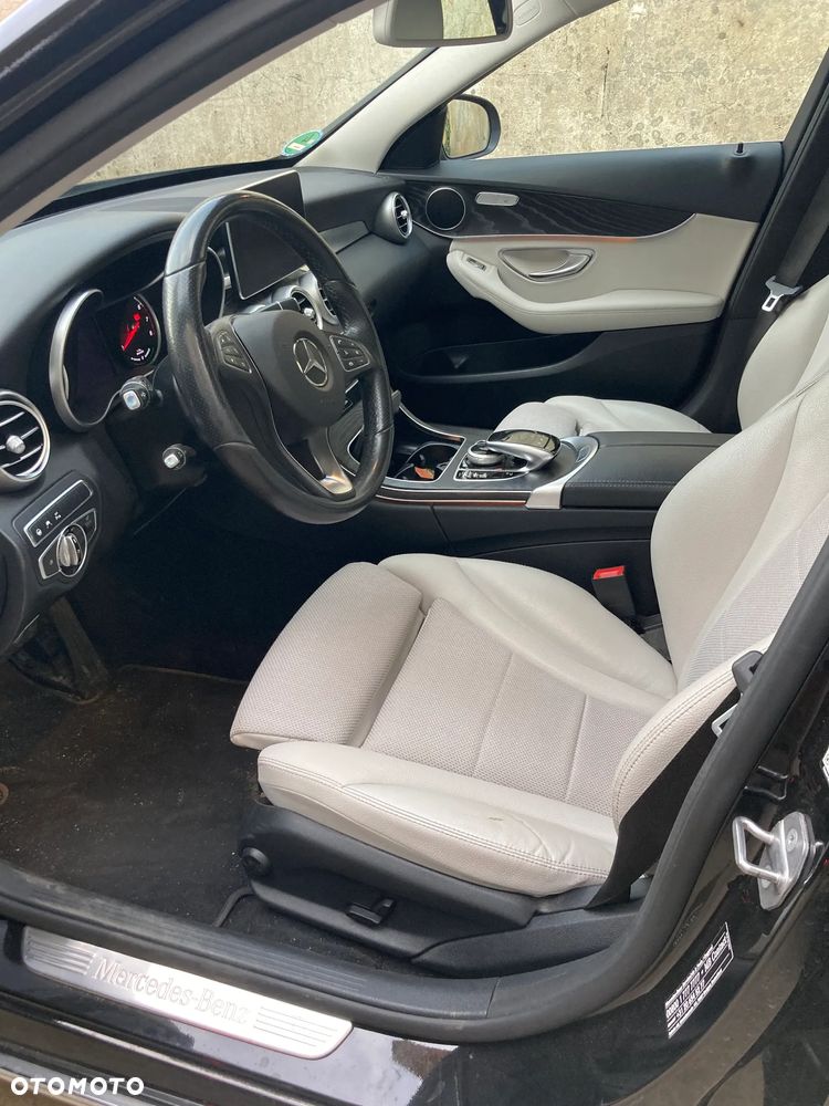 Mercedes-Benz Klasa C 350 e 7G-TRONIC Avantgarde - 13