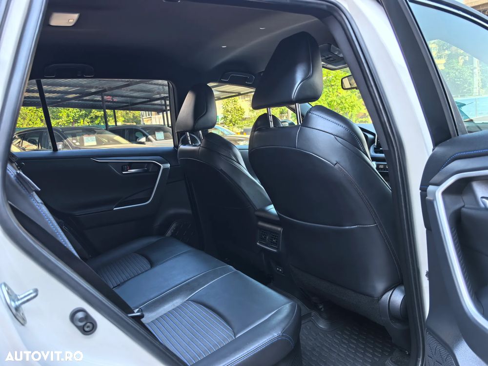 Toyota RAV4 2.5 VVT-iE 4x4 Exclusive - 8