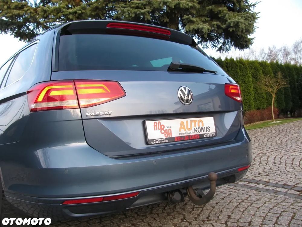 Volkswagen Passat 2.0 TDI SCR DSG Comfortline - 36