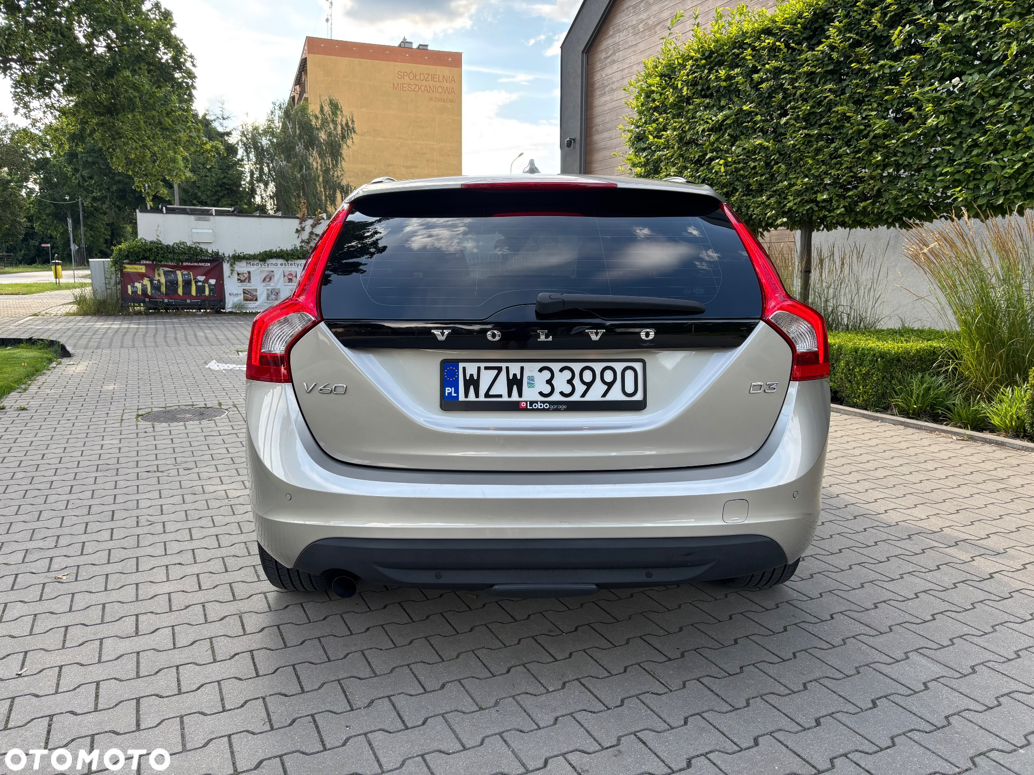 Volvo V60 D3 Summum - 5