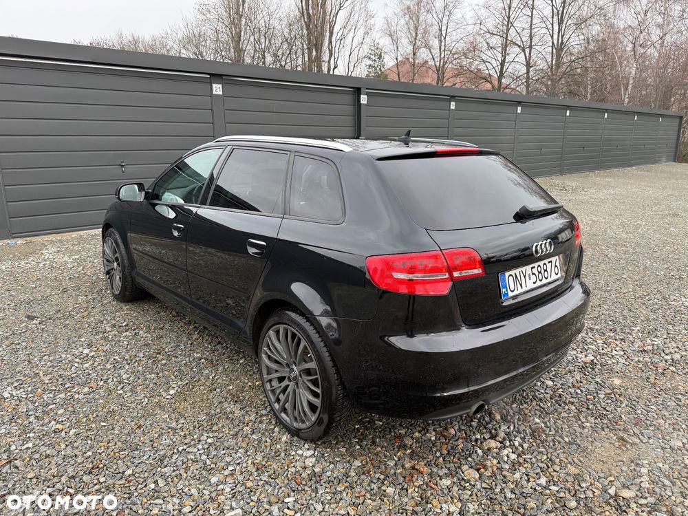 Audi A3 Sportback 2.0 TDI DPF S tronic Attraction - 5