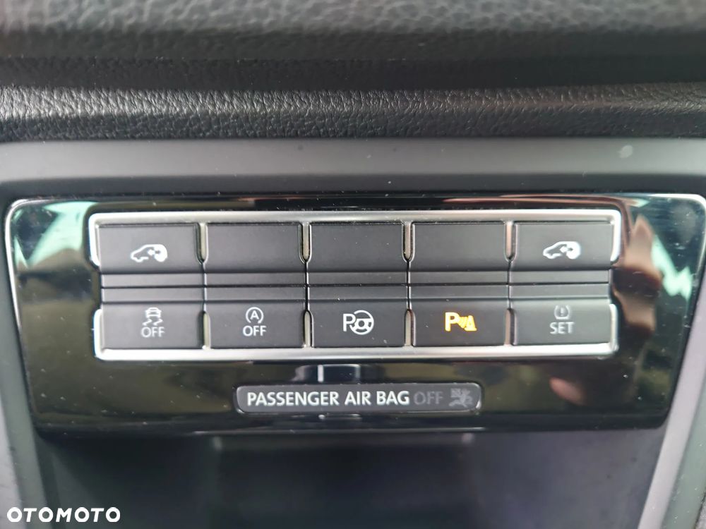 Volkswagen Sharan 2.0 TDI DSG BlueMotion Technology Cup - 13