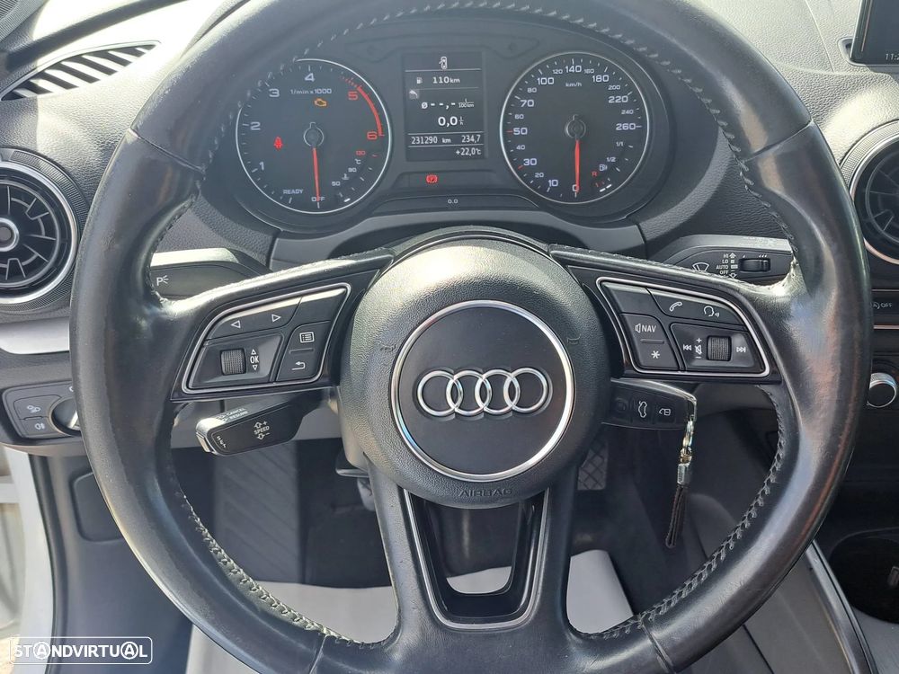 Audi A3 Sportback 1.6 TDI S-line - 31