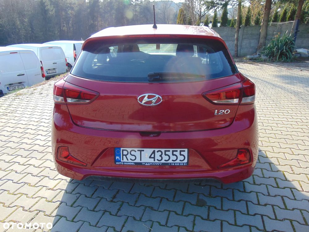Hyundai i20 1.2 BlueDrive Classic + - 14