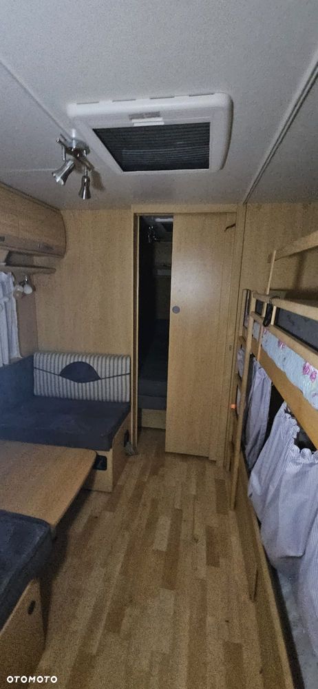 Dethleffs Camper 720 - 8