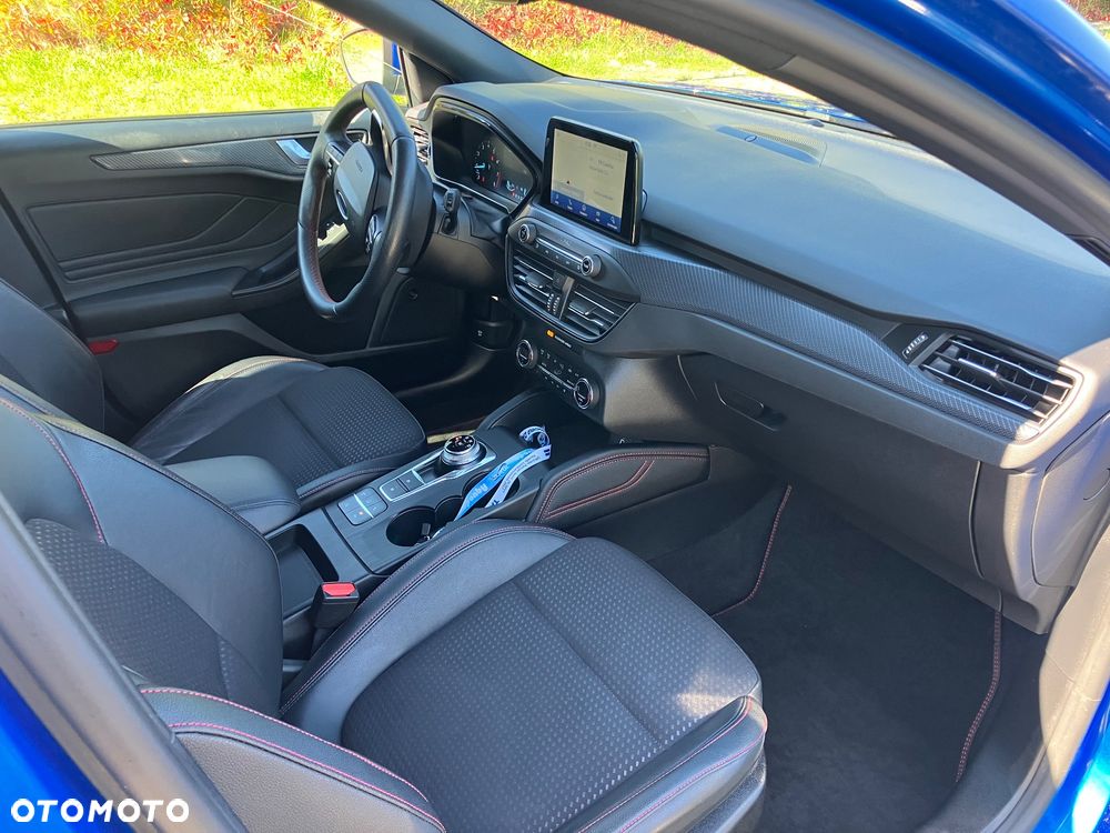 Ford Focus 1.5 EcoBoost Start-Stopp-System ST-Line - 13