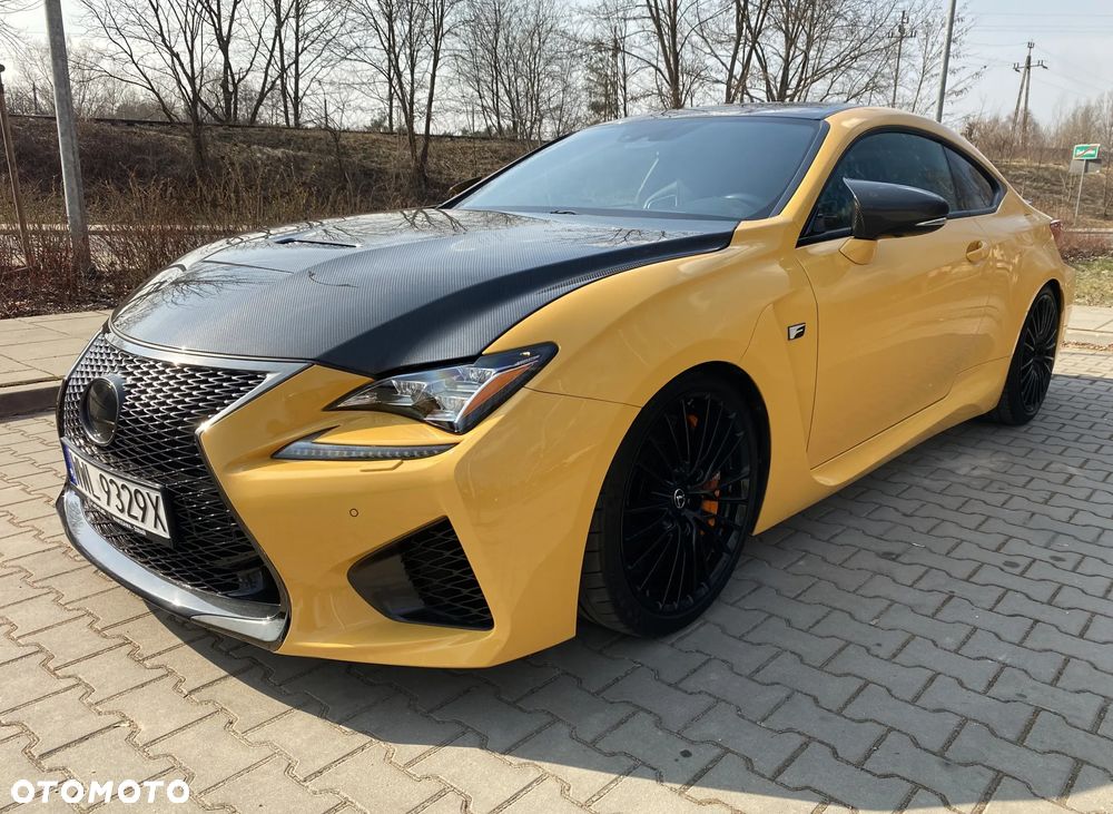 Lexus RC F Carbon - 2