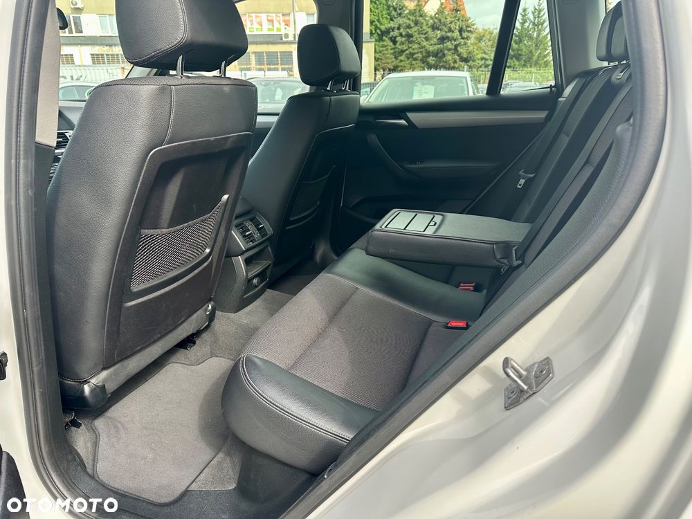 BMW X3 xDrive20d - 25