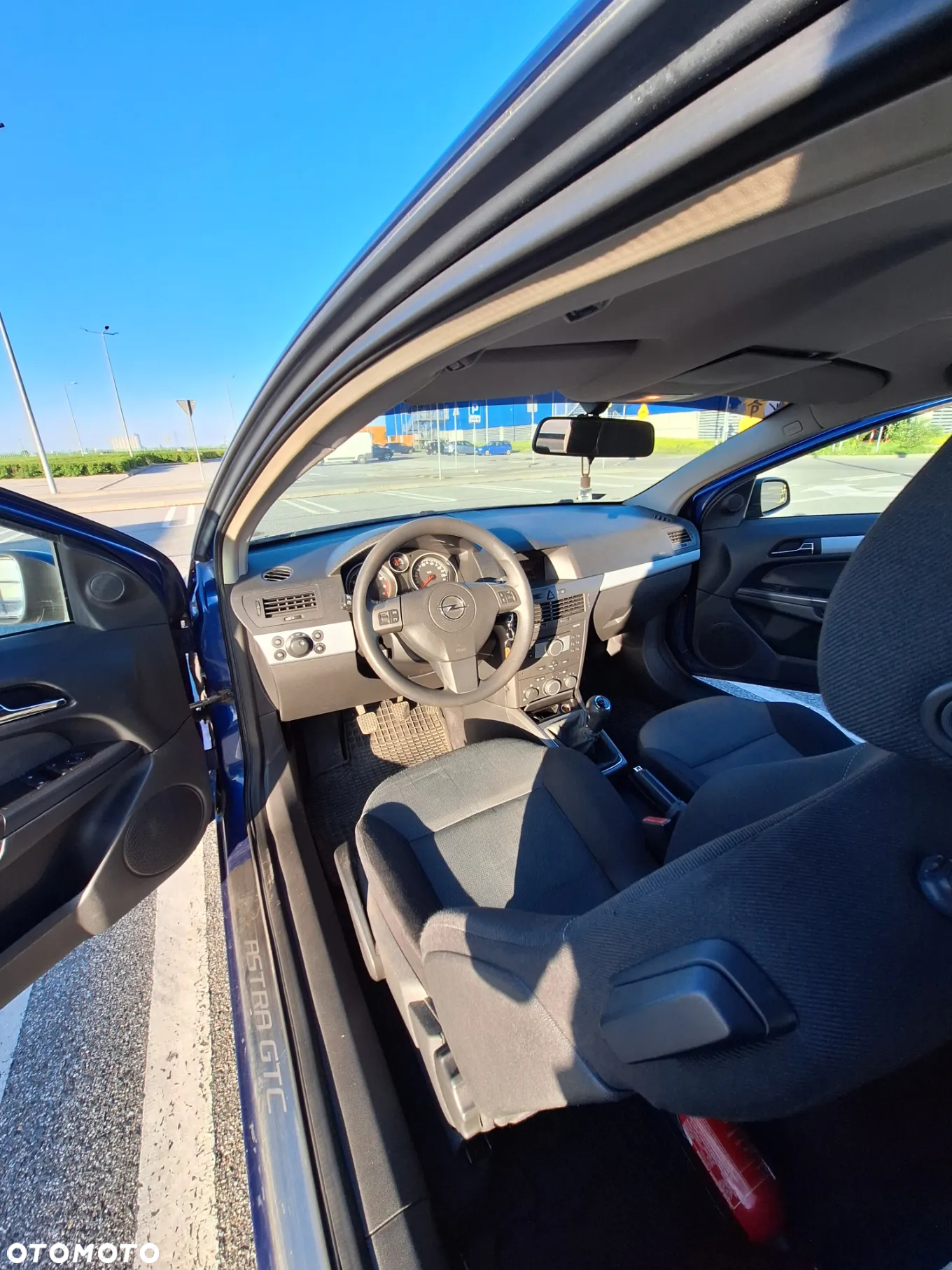 Opel Astra GTC 1.4 - 5