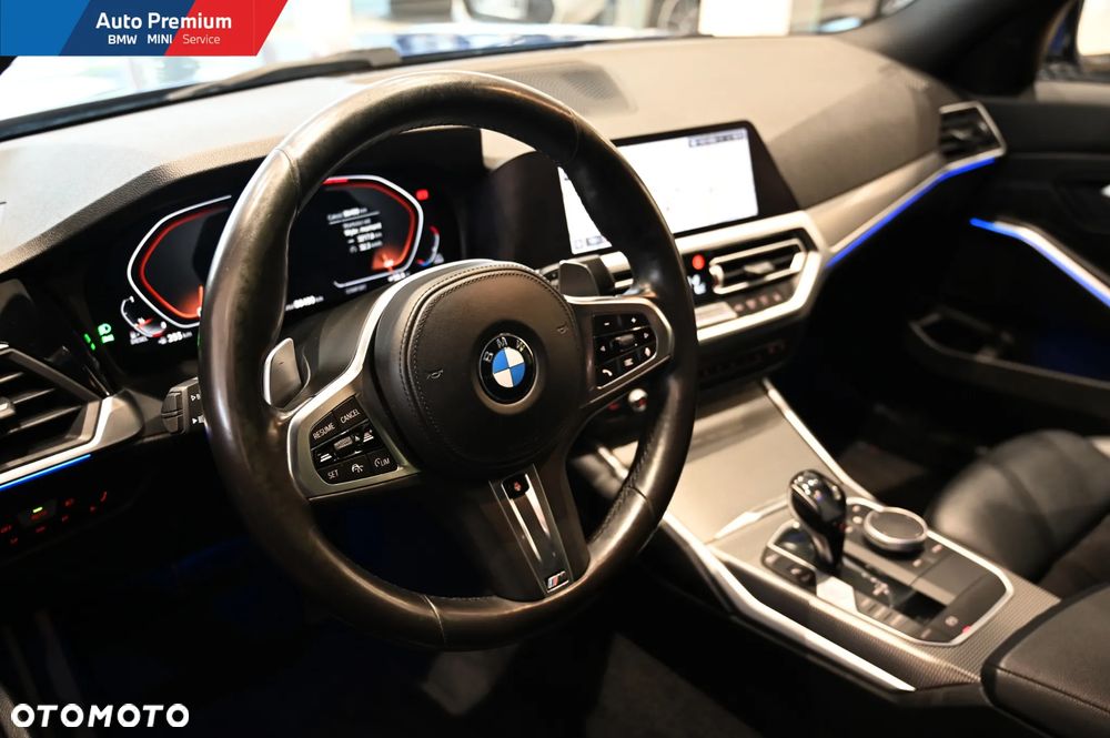 BMW Seria 3 320d xDrive - 10