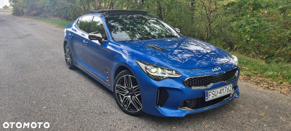 Kia Stinger - 1