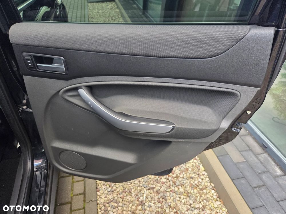 Ford Kuga 2.0 TDCi 2x4 Champions Edition - 12