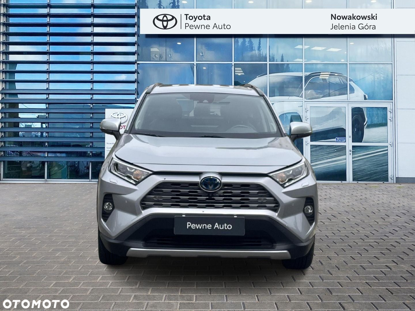Toyota RAV4 - 5