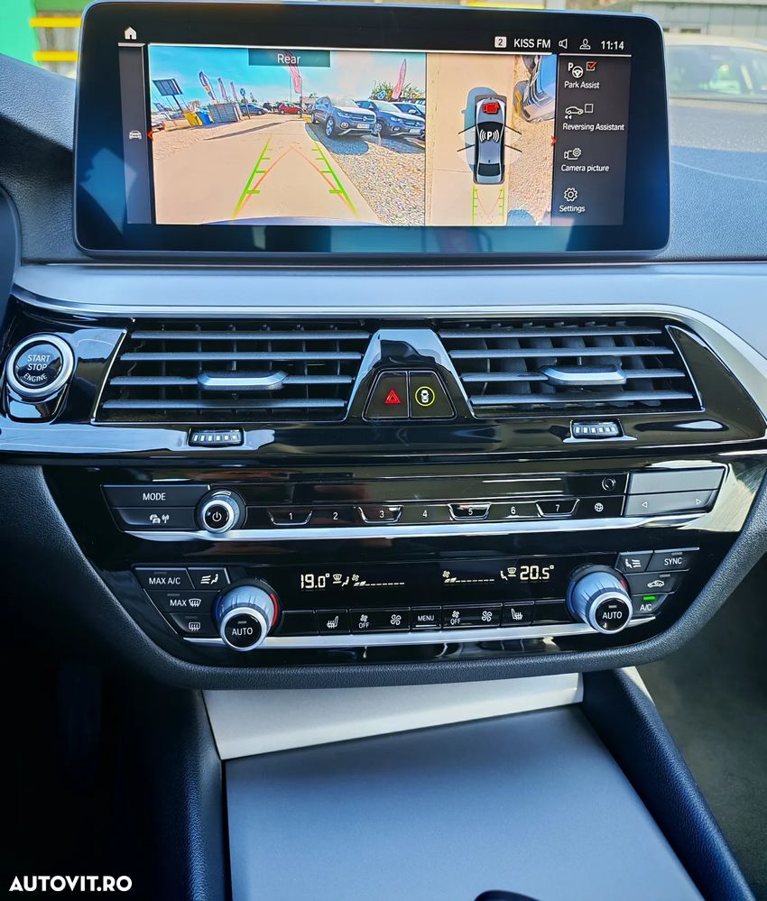 BMW Seria 5 518d AT MHEV - 13