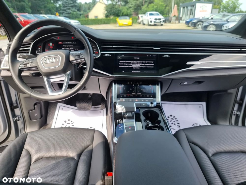 Audi Q7 55 TFSI quattro tiptronic S line - 25