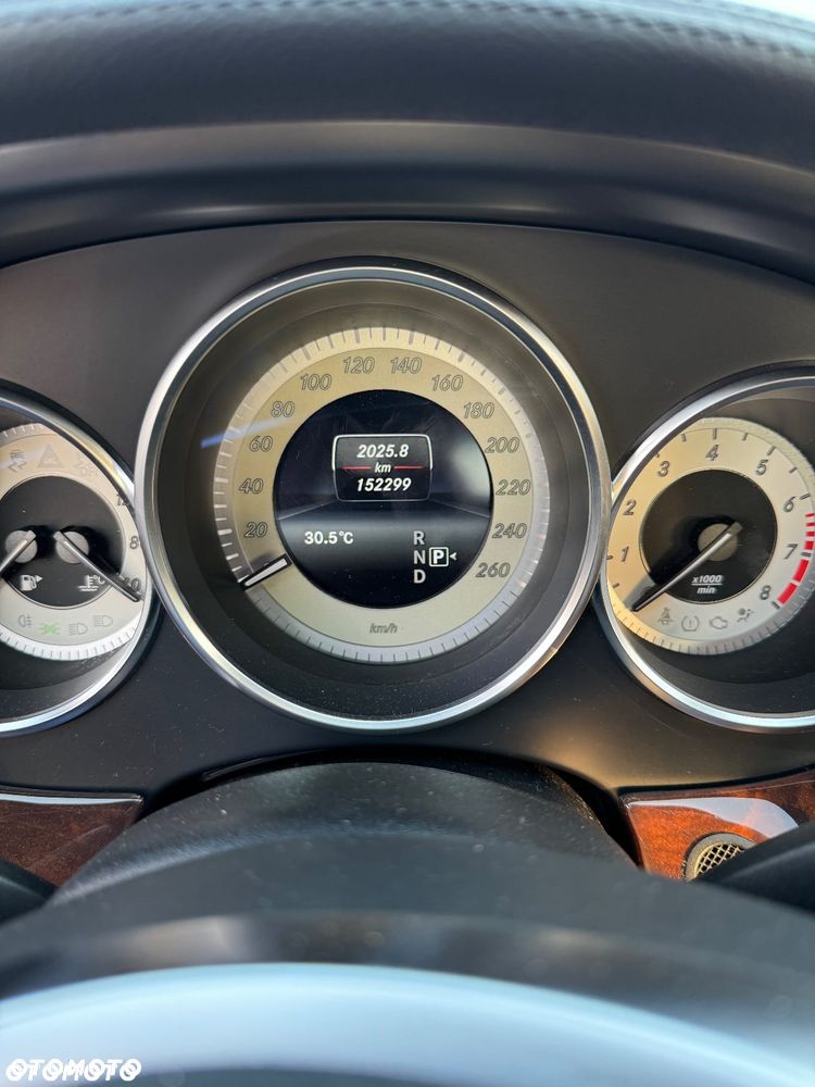 Mercedes-Benz CLS 500 4Matic BlueEFFICIENCY 7G-TRONIC - 11