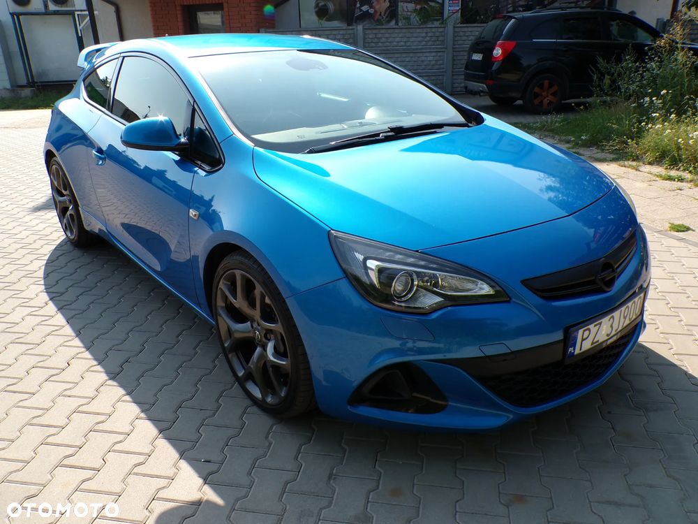 Opel Astra OPC - 2