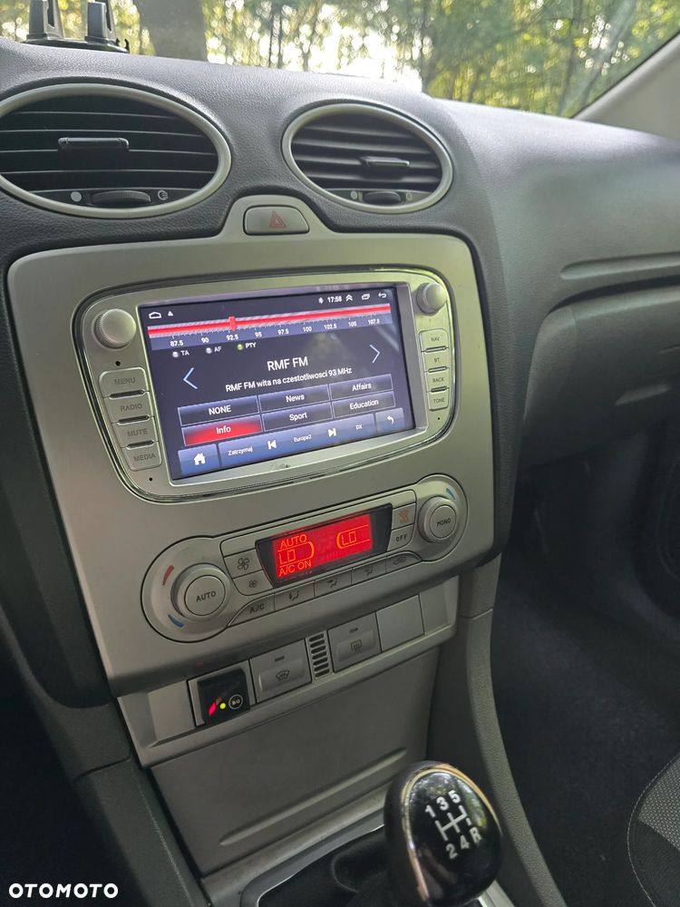 Ford Focus - 18