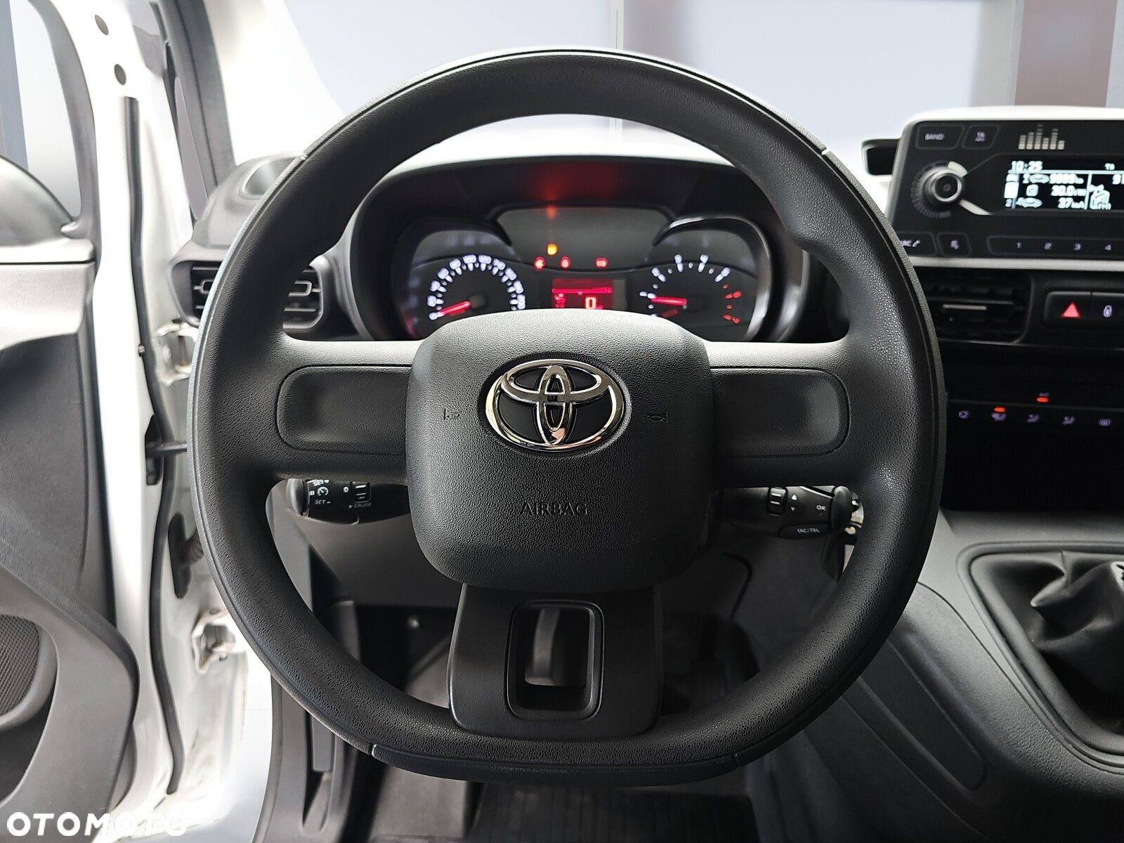 Toyota ProAce 2.3T 1.5D-4D 100KM long FurgonBrygActive - 13