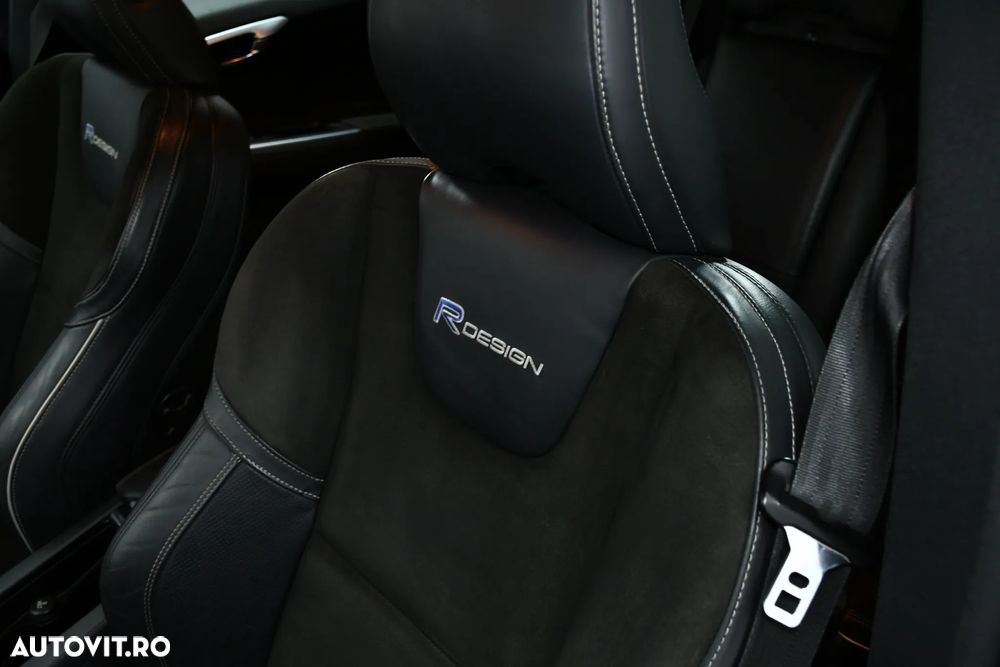 Volvo XC 60 D4AWD R-Design - 16