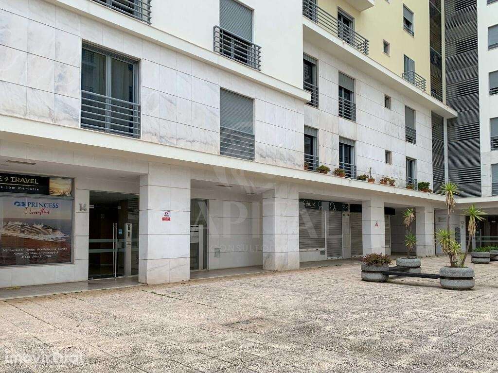 Penthouse junto ao Estádio da Luz - Grande imagem: 4/46