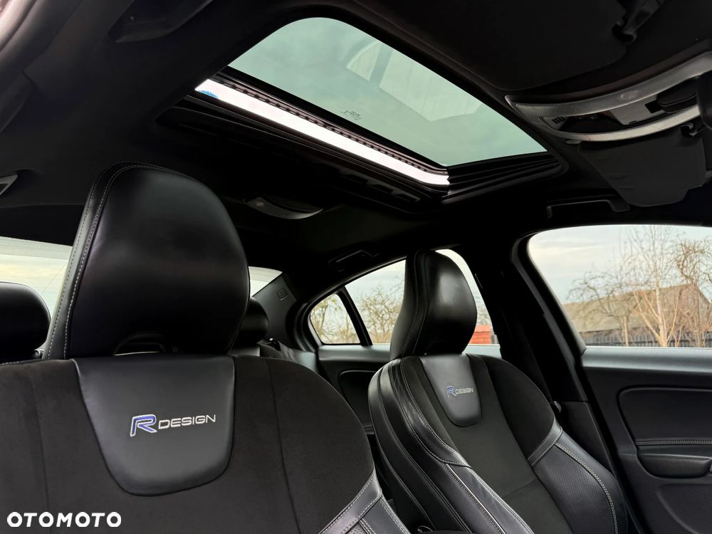 Volvo S60 D4 Drive-E R-Design Momentum - 15