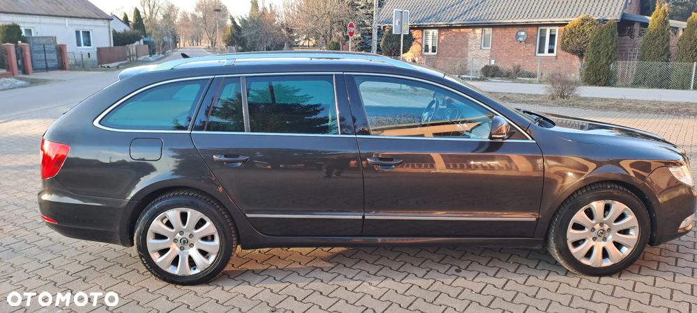 Skoda Superb 2.0 TDI Green tec Elegance - 12