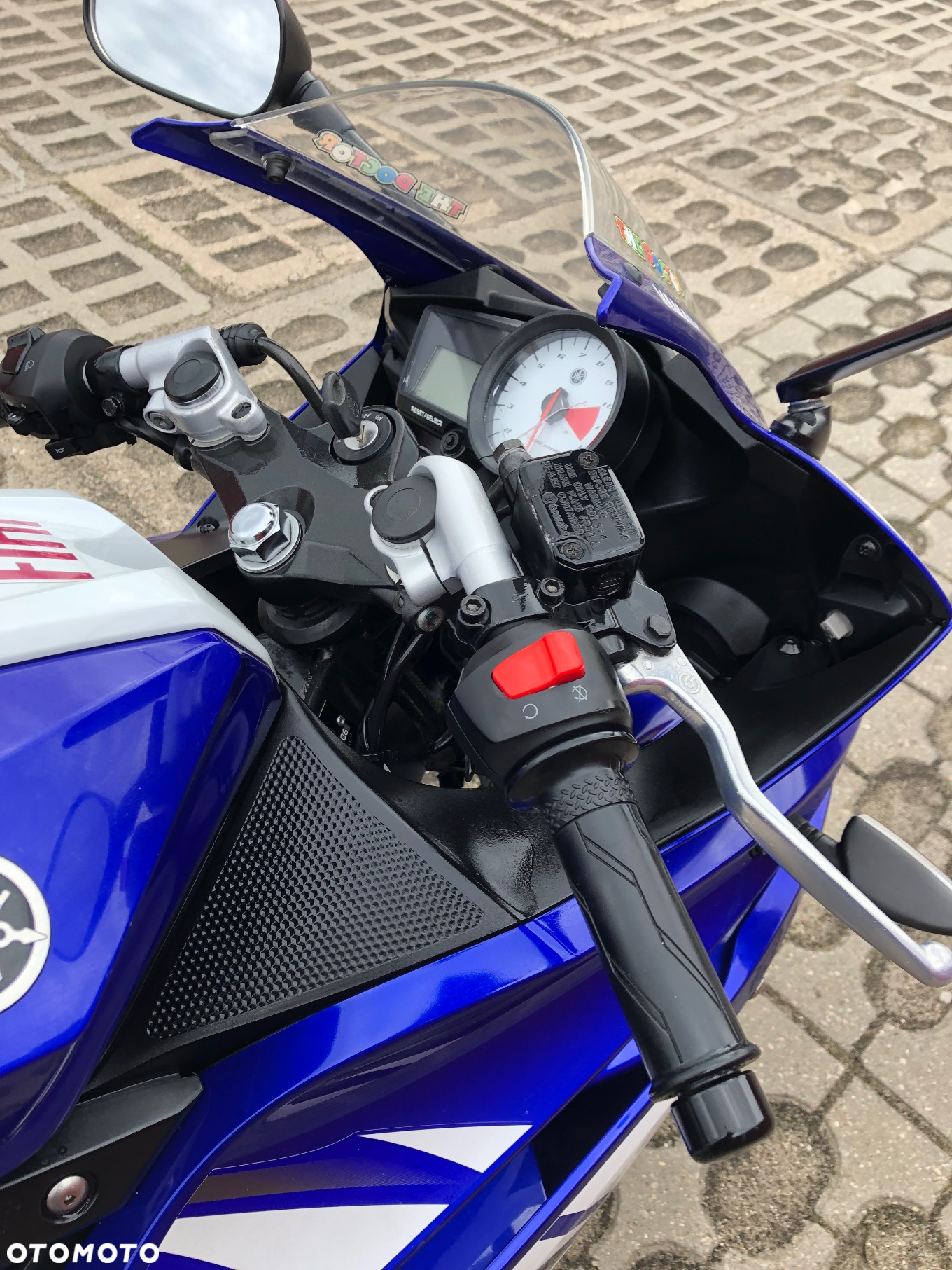 Yamaha YZF - 15