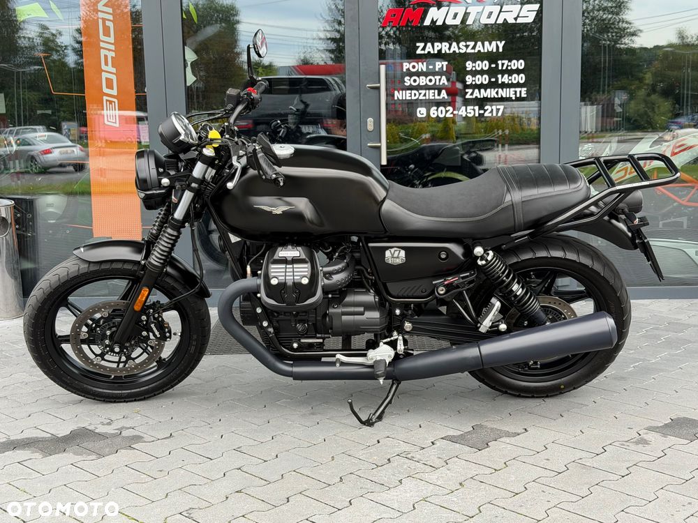 Moto Guzzi V7 - 27