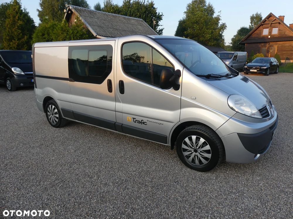 Renault TRAFIC - 29