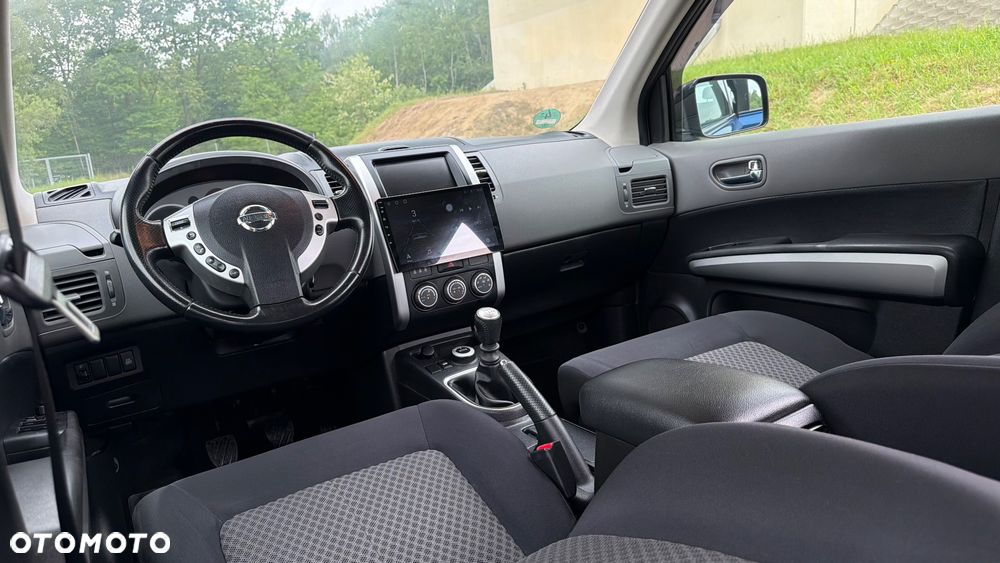 Nissan X-Trail 2.0 dCi 4x4 DPF Platinum - 8
