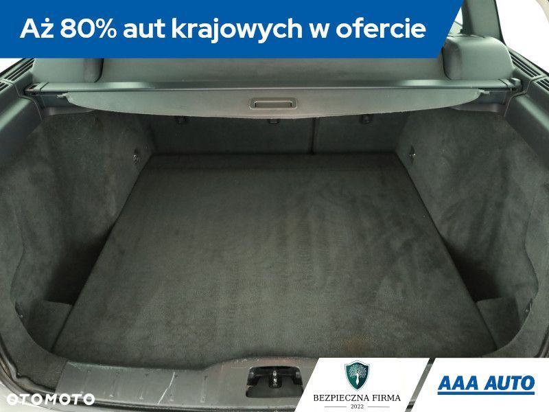 Volvo V50 - 11