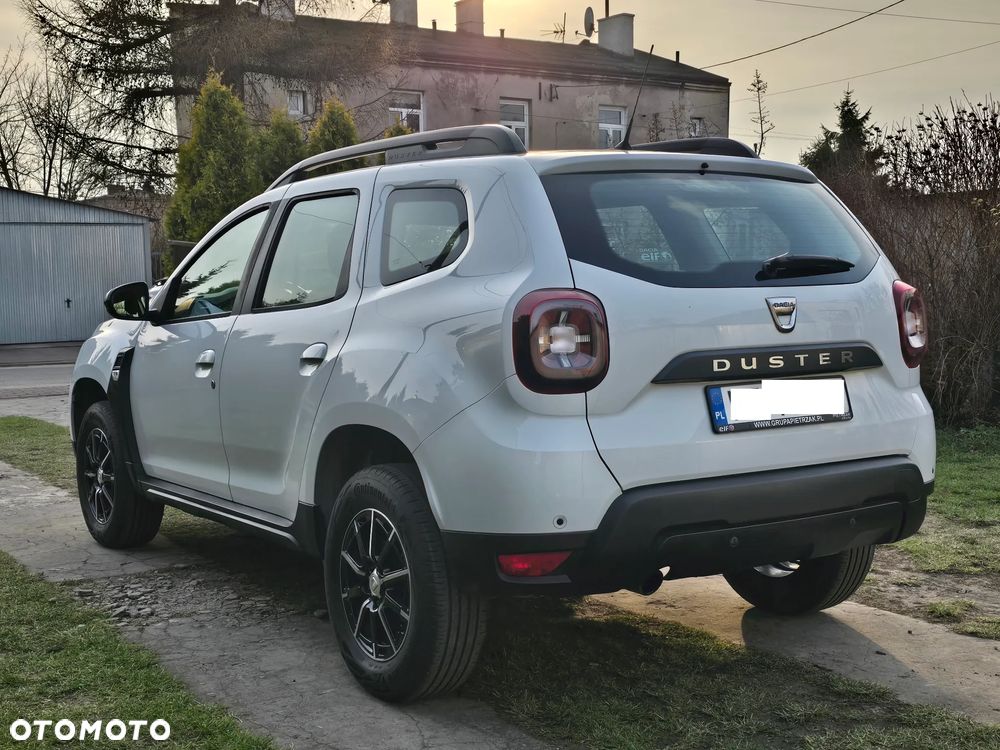 Dacia Duster 1.6 SCe Comfort 4WD - 28
